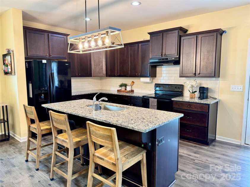 750 Fraternity Row, Kannapolis, NC 28081.  MLS# CAR4263835, YatesRealty ID 21525. 