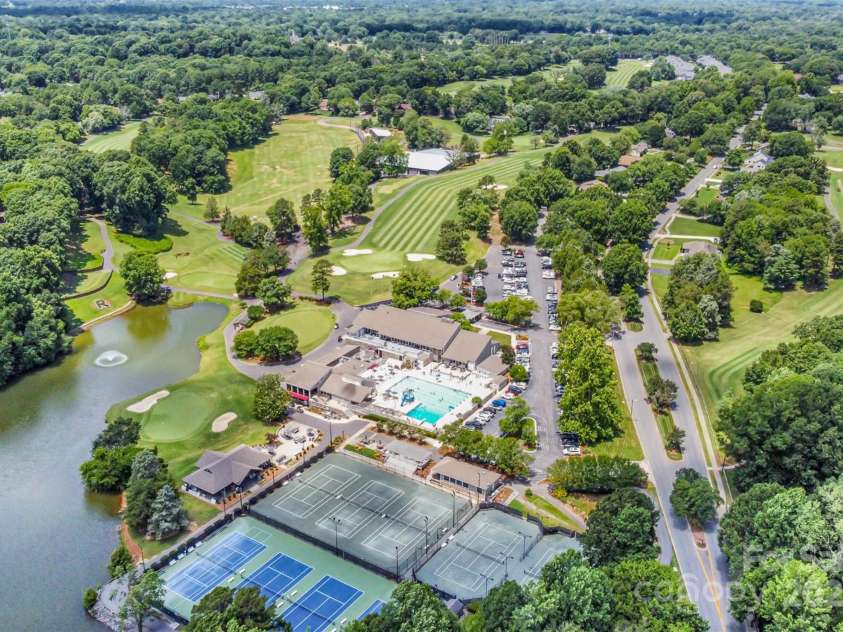 4725 Rounding Run Road, Charlotte, NC 28277.  MLS# CAR4271495, YatesRealty ID 21527. Raintree Initiation is waived when you own this home....so all this could be yours.