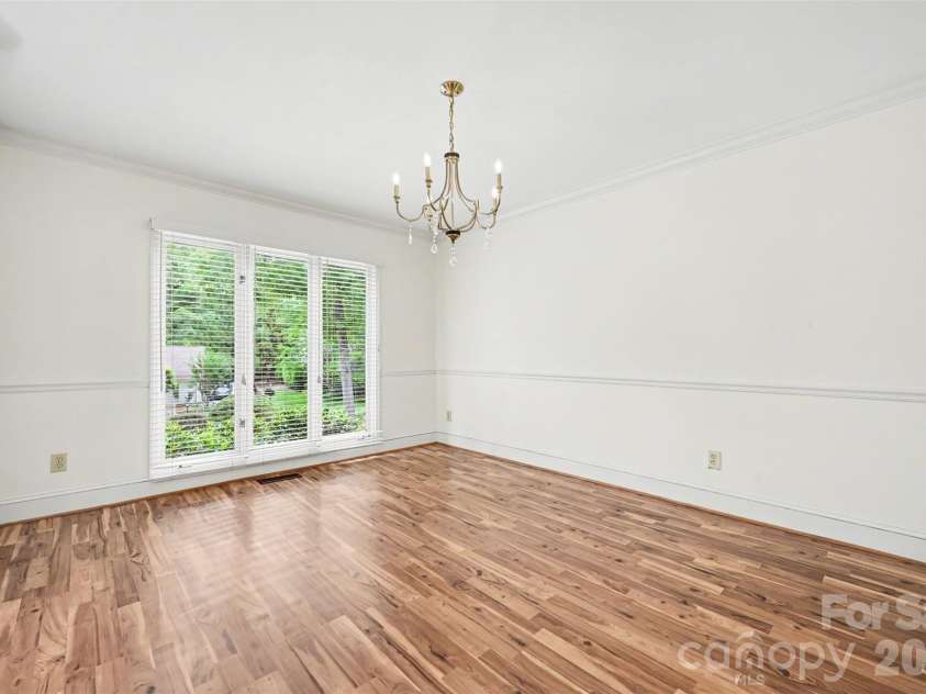 212 Rose Arbor Lane, Matthews, NC 28105.  MLS# CAR4374309, YatesRealty ID 21528. 