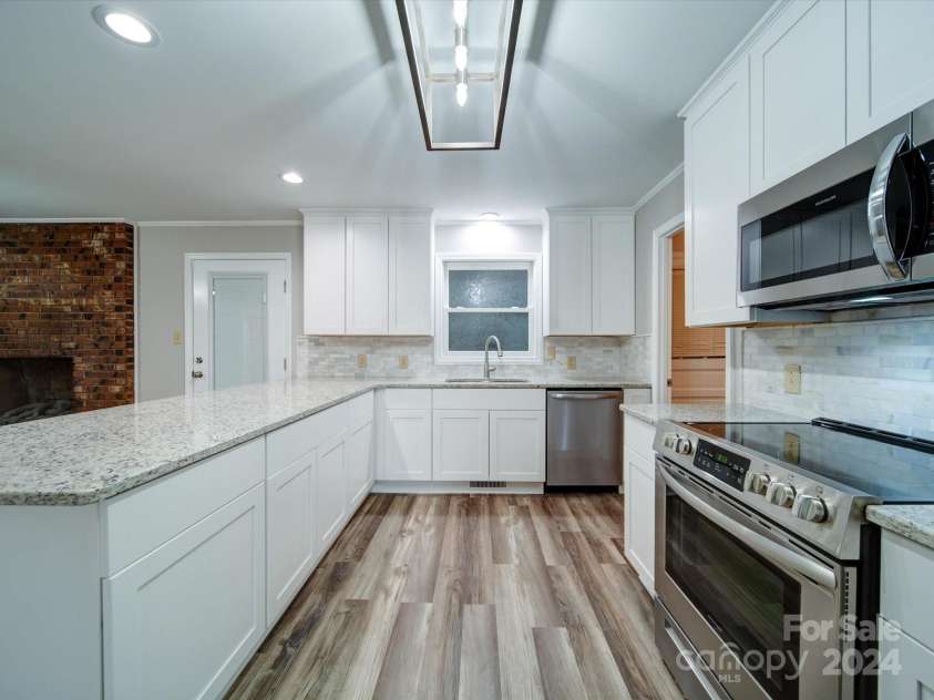 164 New York Avenue, Peachland, NC 28133.  MLS# CAR4197533, YatesRealty ID 2153. 