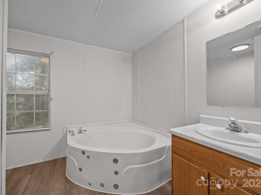 1011 Rachel Lane, Salisbury, NC 28147.  MLS# CAR4269437, YatesRealty ID 21530. 