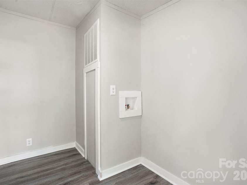 212 Upright Street, Landis, NC 28088.  MLS# CAR4373777, YatesRealty ID 21530. 