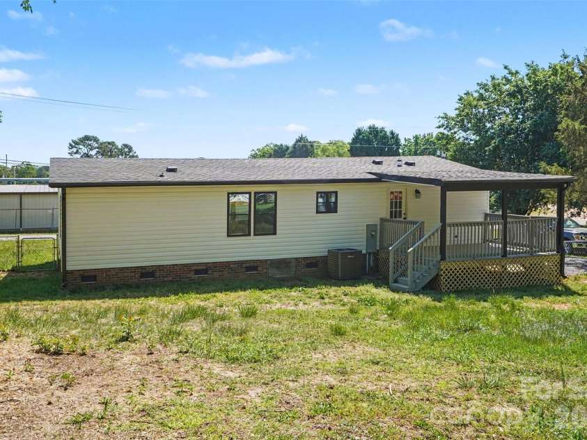 212 Upright Street, Landis, NC 28088.  MLS# CAR4373777, YatesRealty ID 21530. 