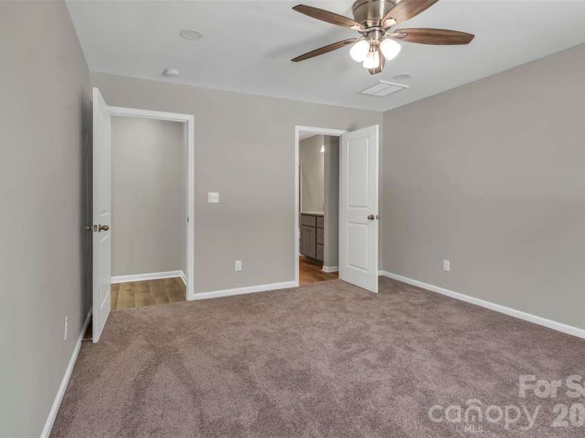 1210 Old Greenbriar Drive, Lancaster, SC 29720.  MLS# CAR4377067, YatesRealty ID 21533. 