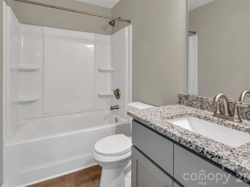 1210 Old Greenbriar Drive, Lancaster, SC 29720.  MLS# CAR4377067, YatesRealty ID 21533. 