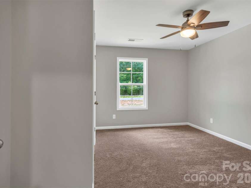 1210 Old Greenbriar Drive, Lancaster, SC 29720.  MLS# CAR4377067, YatesRealty ID 21533. 