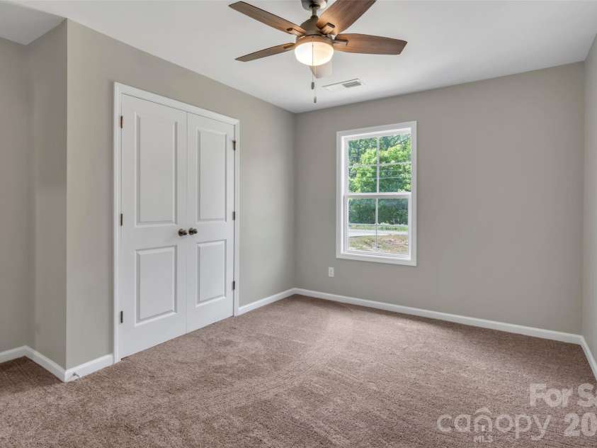 1210 Old Greenbriar Drive, Lancaster, SC 29720.  MLS# CAR4377067, YatesRealty ID 21533. 