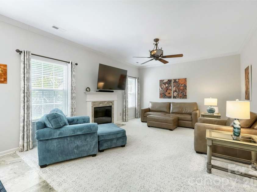 2834 Bivins Street, Davidson, NC 28036.  MLS# CAR4372824, YatesRealty ID 21534. 