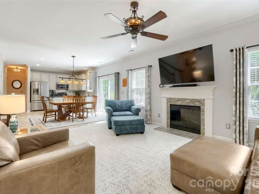 2834 Bivins Street, Davidson, NC 28036.  MLS# CAR4372824, YatesRealty ID 21534. 