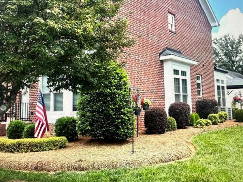 216 Harrison Lane, Locust, NC 28097.  MLS# CAR4244382, YatesRealty ID 21537. Nicely landscaped