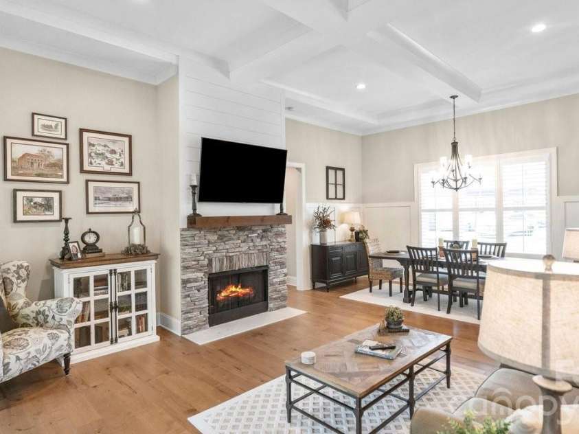 144 Mcneil Lane, Mooresville, NC 28117.  MLS# CAR4366466, YatesRealty ID 21538. 