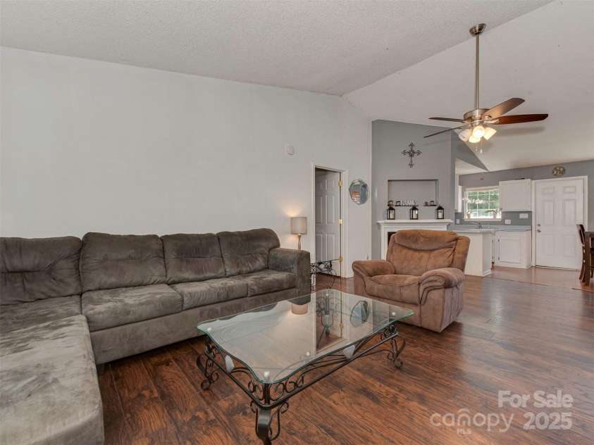 7015 Ware Road, Charlotte, NC 28212.  MLS# CAR4270601, YatesRealty ID 21539. 
