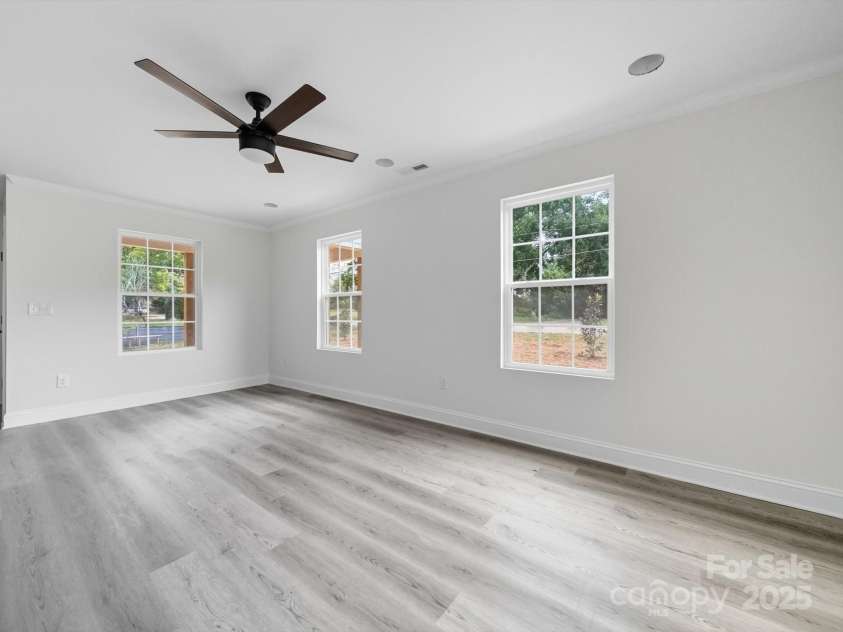 1118 Sanders Street, Rock Hill, SC 29732.  MLS# CAR4330022, YatesRealty ID 2154. 