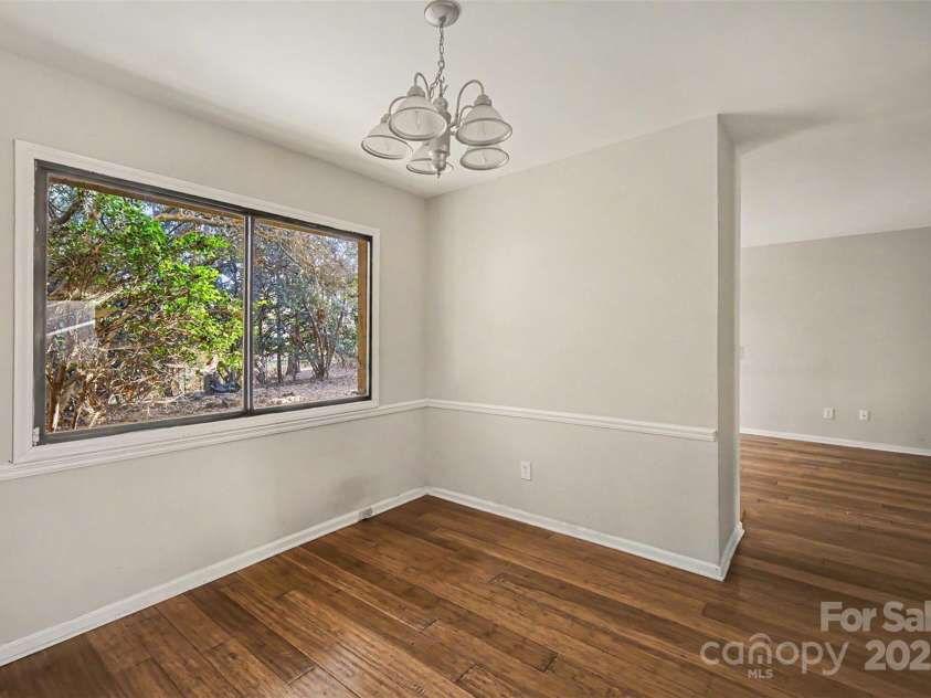 7913 Horse Chestnut Lane, Charlotte, NC 28277.  MLS# CAR4332056, YatesRealty ID 2154. Dining Room