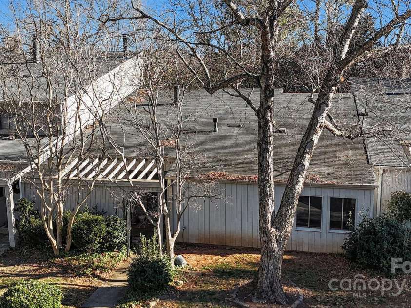 7913 Horse Chestnut Lane, Charlotte, NC 28277.  MLS# CAR4332056, YatesRealty ID 2154. Front Exterior