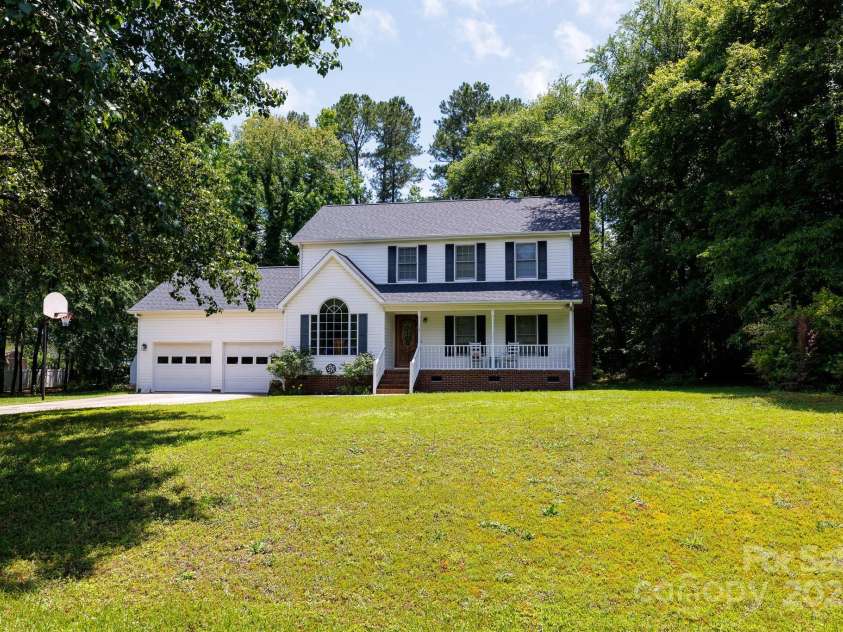 1636 Springwinds Drive, Rock Hill, SC 29730.  MLS# CAR4269921, YatesRealty ID 21541. 