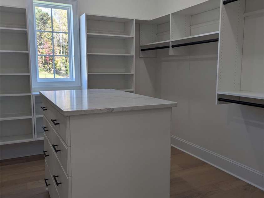 110 Hunts Landing Drive, Mooresville, NC 28117.  MLS# CAR4324789, YatesRealty ID 21542. 