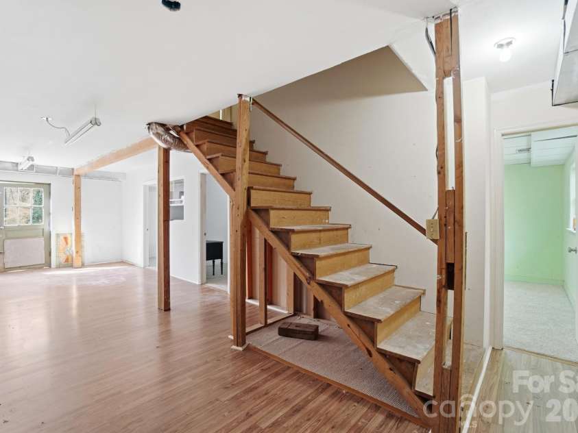 6803 Pencade Lane, Charlotte, NC 28215.  MLS# CAR4349519, YatesRealty ID 21542. Basement