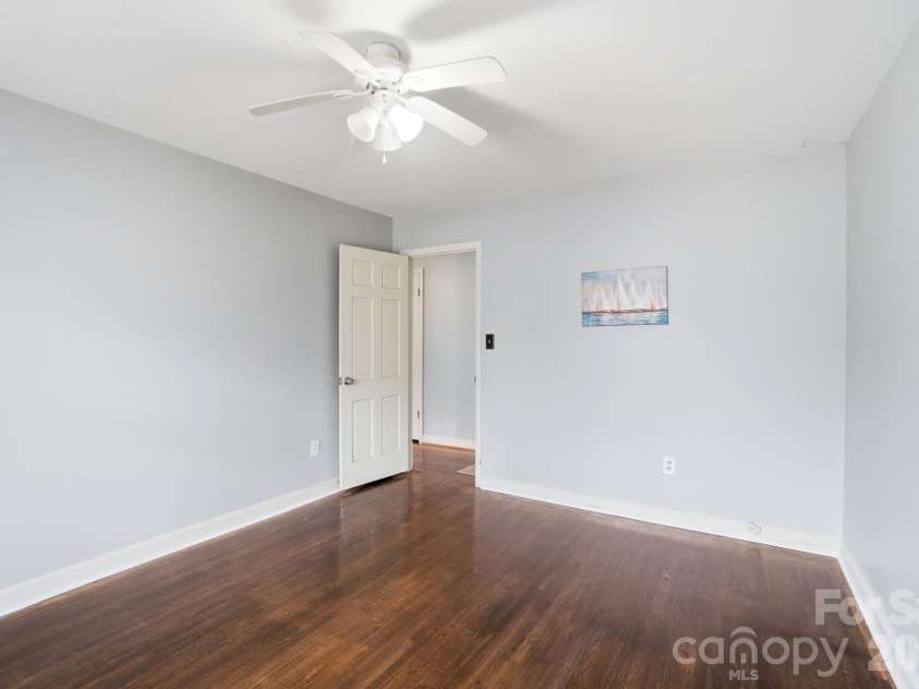 6803 Pencade Lane, Charlotte, NC 28215.  MLS# CAR4349519, YatesRealty ID 21542. Bedroom2