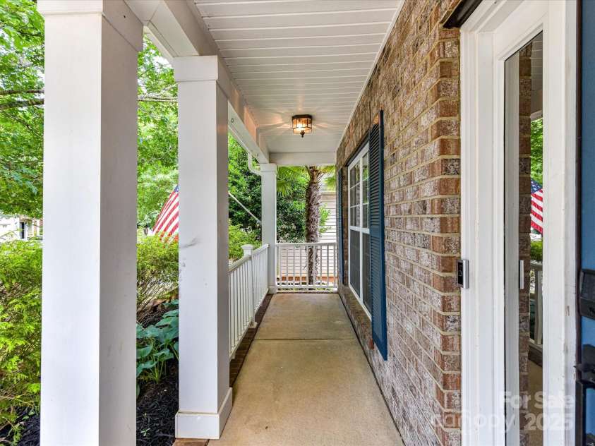 1016 Yellow Daisy Drive, Matthews, NC 28104.  MLS# CAR4268093, YatesRealty ID 21543. 