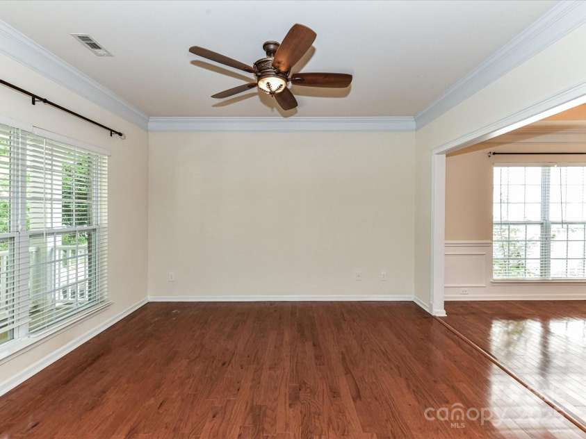 1016 Yellow Daisy Drive, Matthews, NC 28104.  MLS# CAR4268093, YatesRealty ID 21543. 