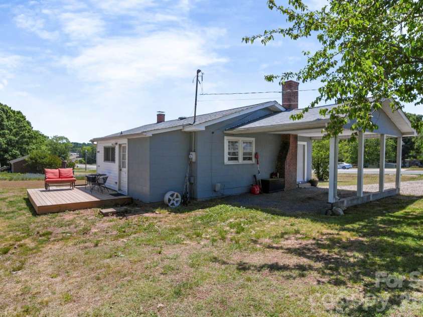 2335 Main Street, Albemarle, NC 28001.  MLS# CAR4375840, YatesRealty ID 21543. 