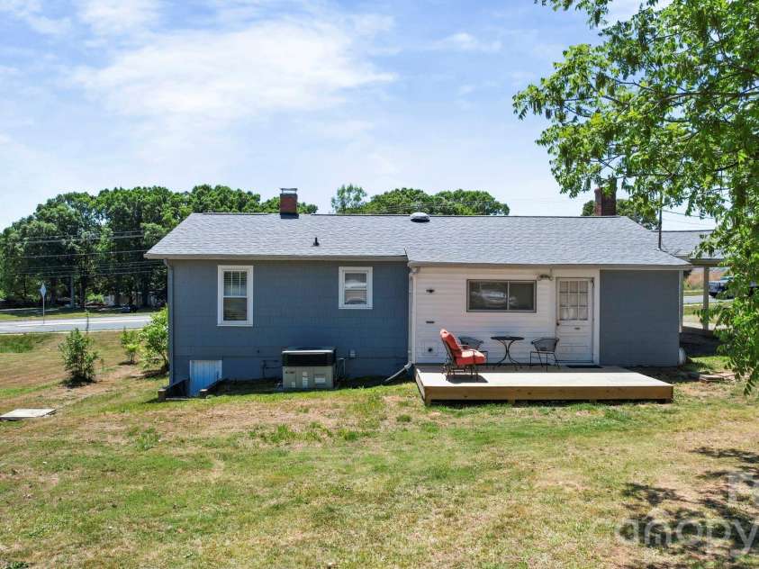 2335 Main Street, Albemarle, NC 28001.  MLS# CAR4375840, YatesRealty ID 21543. 