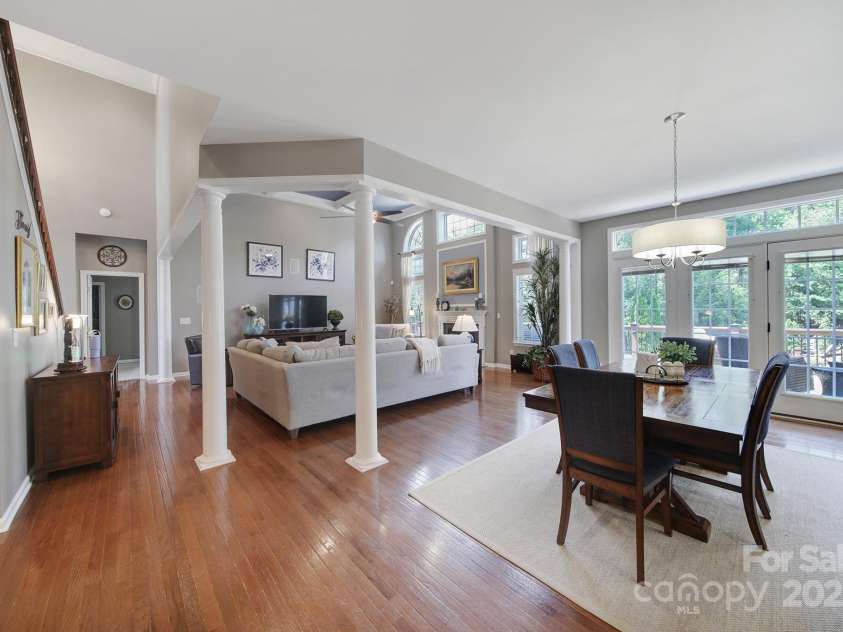 510 Placid Court, Tega Cay, SC 29708.  MLS# CAR4270194, YatesRealty ID 21544. 