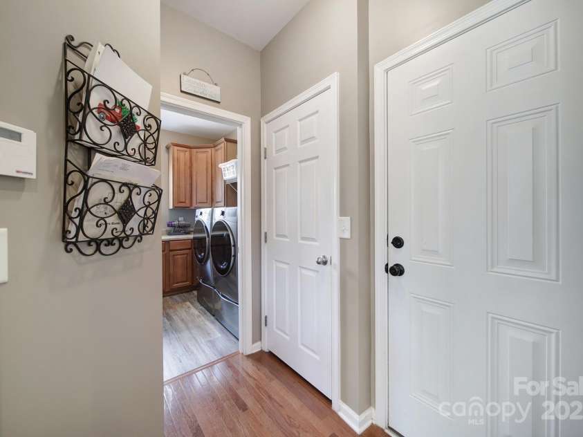 510 Placid Court, Tega Cay, SC 29708.  MLS# CAR4270194, YatesRealty ID 21544. 
