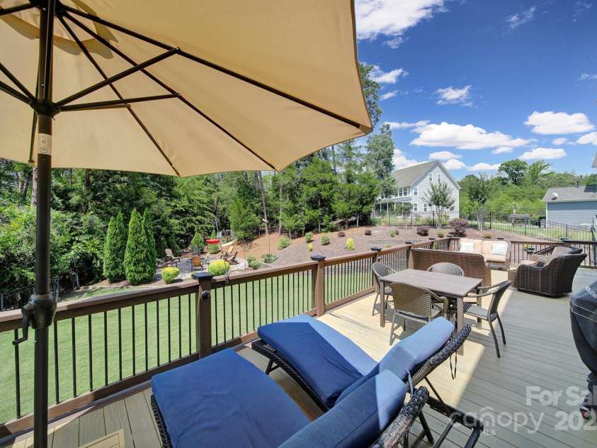 510 Placid Court, Tega Cay, SC 29708.  MLS# CAR4270194, YatesRealty ID 21544. 