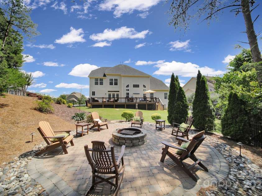 510 Placid Court, Tega Cay, SC 29708.  MLS# CAR4270194, YatesRealty ID 21544. 