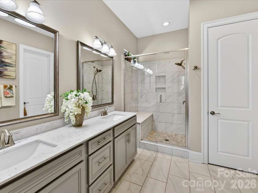 1548 Afton Way, Fort Mill, SC 29708.  MLS# CAR4372312, YatesRealty ID 21545. Primary Bath