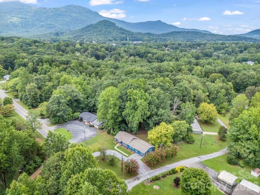 611 Peniel Road, Columbus, NC 28722.  MLS# CAR4405519, YatesRealty ID 21546. 