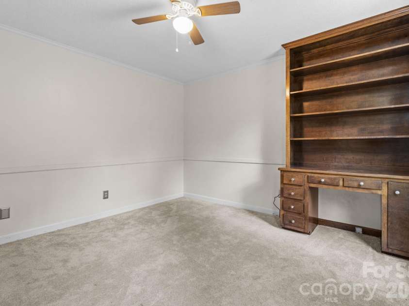 3132 Stoney Brook Drive, Lenoir, NC 28645.  MLS# CAR4403414, YatesRealty ID 21548. 