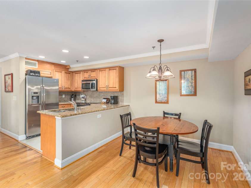 114 Bowling Park Road, Asheville, NC 28803.  MLS# CAR4302722, YatesRealty ID 2155. 