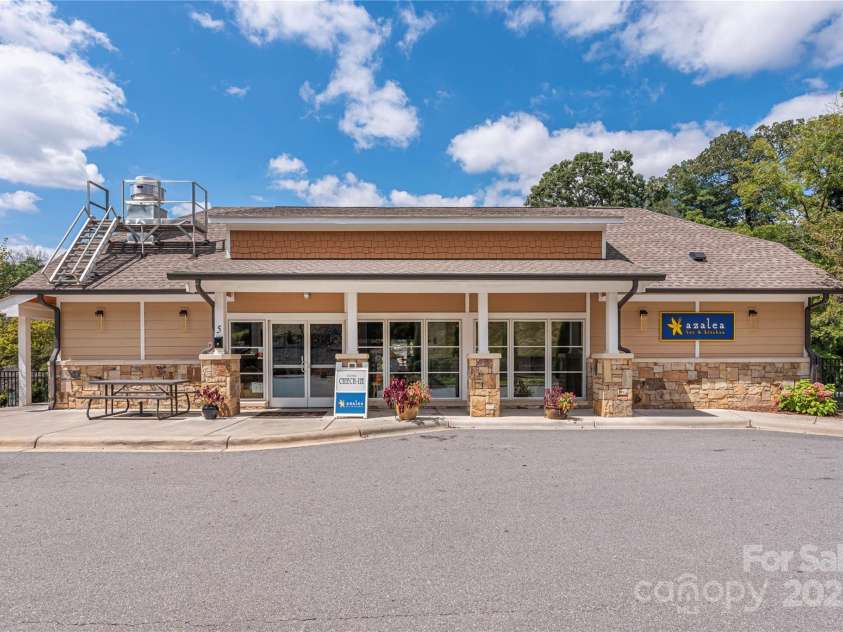 114 Bowling Park Road, Asheville, NC 28803.  MLS# CAR4302722, YatesRealty ID 2155. 