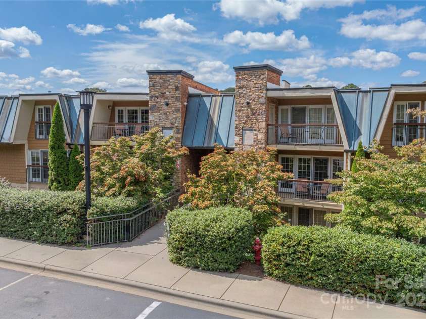 114 Bowling Park Road, Asheville, NC 28803.  MLS# CAR4302722, YatesRealty ID 2155. 