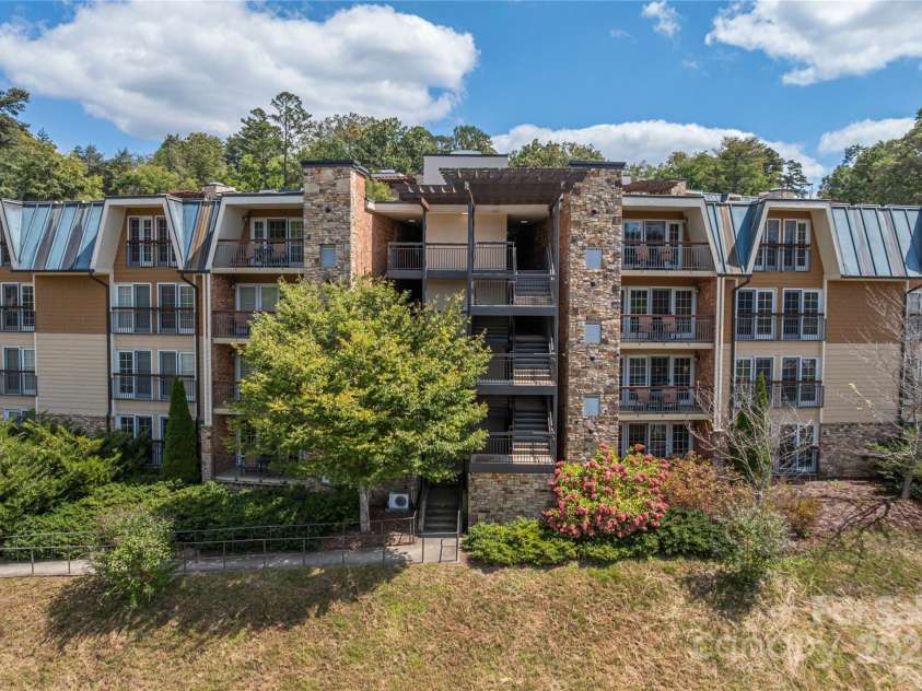 114 Bowling Park Road, Asheville, NC 28803.  MLS# CAR4302722, YatesRealty ID 2155. 