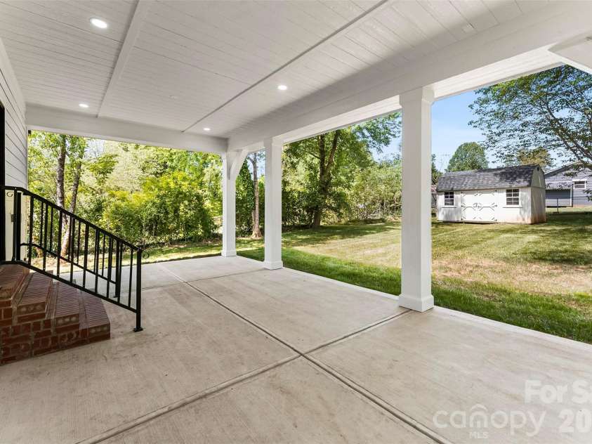 108 Todd Street, Belmont, NC 28012.  MLS# CAR4371360, YatesRealty ID 21550. Covered back patio 