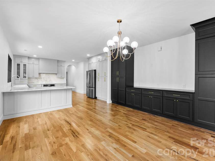 108 Todd Street, Belmont, NC 28012.  MLS# CAR4371360, YatesRealty ID 21550. Dining area