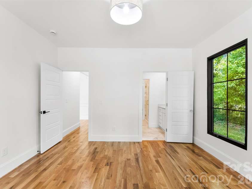 108 Todd Street, Belmont, NC 28012.  MLS# CAR4371360, YatesRealty ID 21550. Front guest room #1
