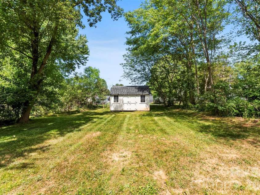 108 Todd Street, Belmont, NC 28012.  MLS# CAR4371360, YatesRealty ID 21550. Out building