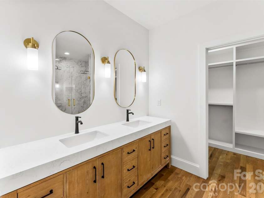 108 Todd Street, Belmont, NC 28012.  MLS# CAR4371360, YatesRealty ID 21550. Primary bathroom