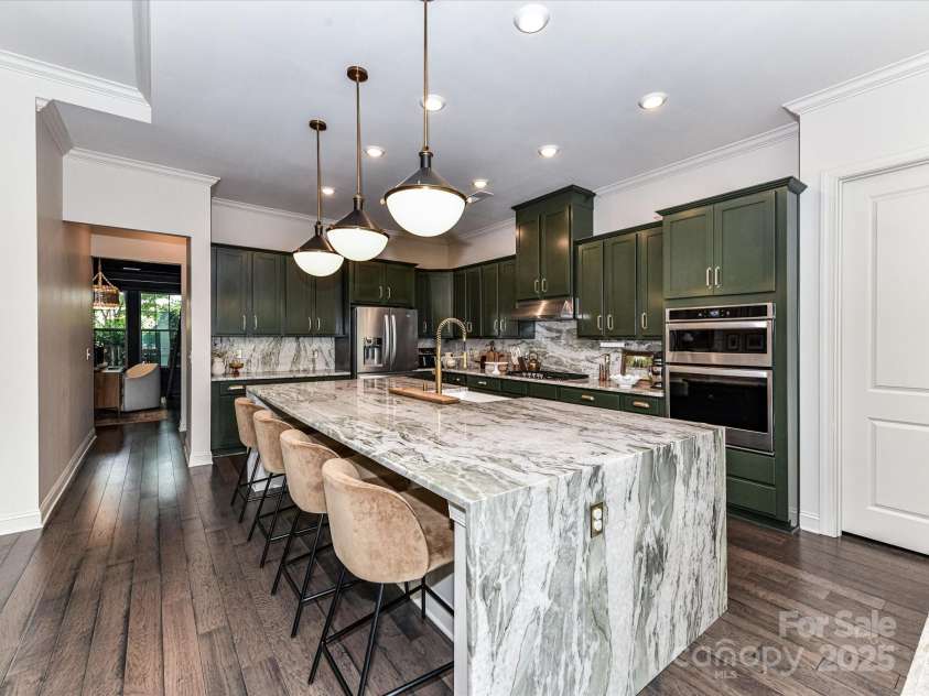 121 Enclave Meadows Lane, Matthews, NC 28104.  MLS# CAR4260114, YatesRealty ID 21550. 