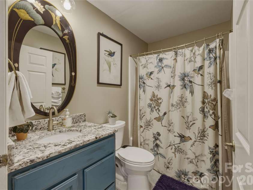 5970 Blowing Rock Boulevard, Lenoir, NC 28645.  MLS# CAR4366274, YatesRealty ID 21551. 