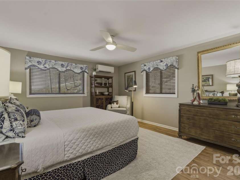 5970 Blowing Rock Boulevard, Lenoir, NC 28645.  MLS# CAR4366274, YatesRealty ID 21551. 