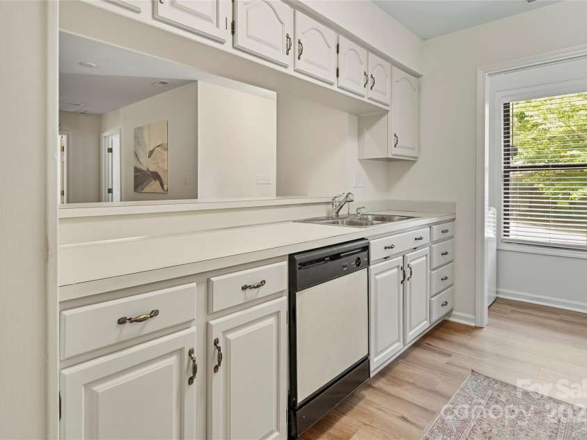 407 Sweetgum Drive, Fort Mill, SC 29715.  MLS# CAR4272607, YatesRealty ID 21552. 