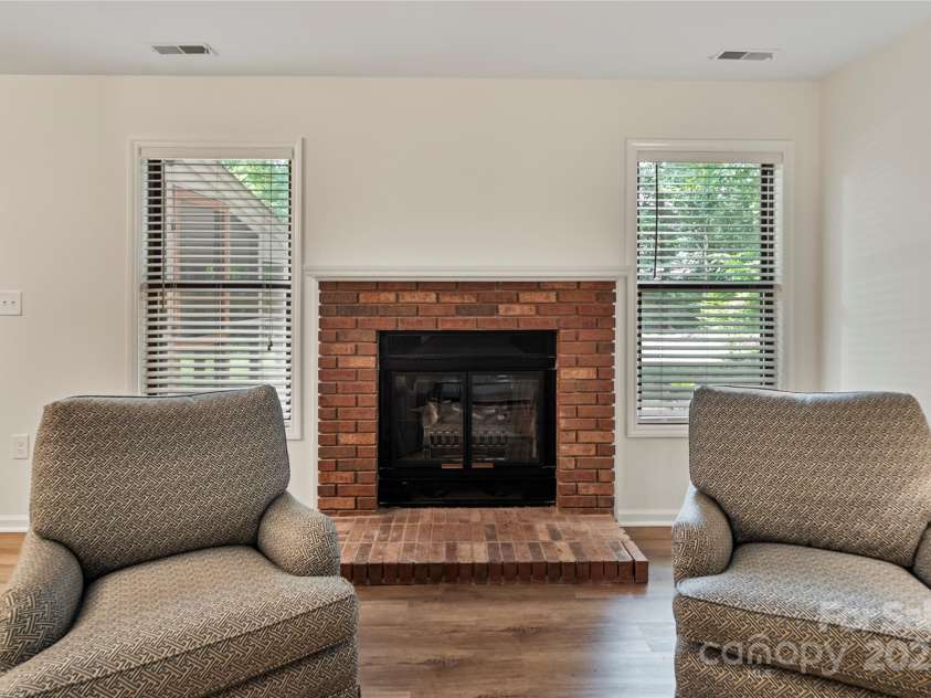 407 Sweetgum Drive, Fort Mill, SC 29715.  MLS# CAR4272607, YatesRealty ID 21552. Gas log fireplace
