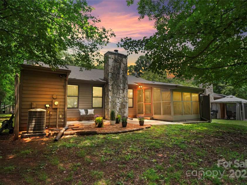 407 Sweetgum Drive, Fort Mill, SC 29715.  MLS# CAR4272607, YatesRealty ID 21552. Ready to call this home?