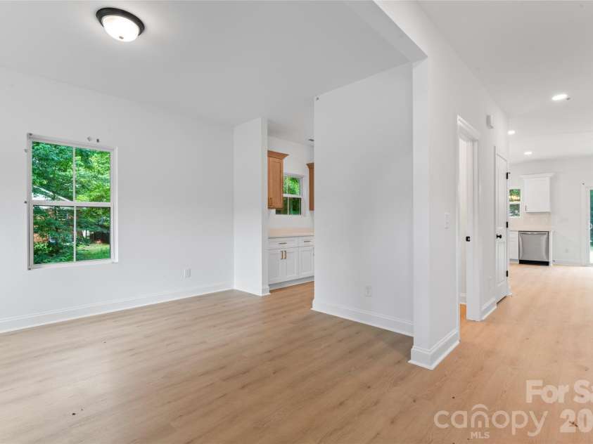 802 Patricia Avenue, Harrisburg, NC 28075.  MLS# CAR4285646, YatesRealty ID 21554. 